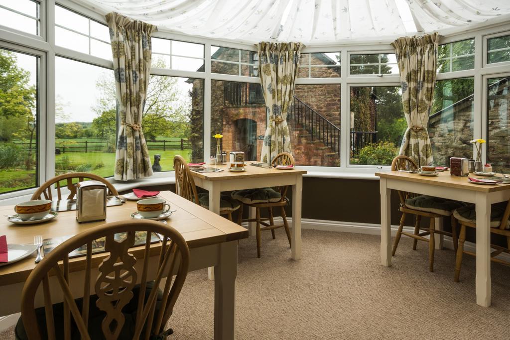 Bed and Breakfast Hills Farm Leominster Esterno foto