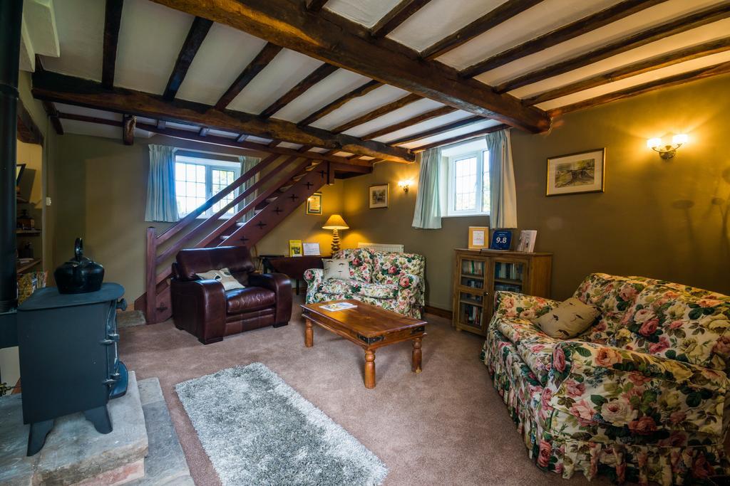 Bed and Breakfast Hills Farm Leominster Esterno foto