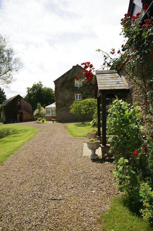 Bed and Breakfast Hills Farm Leominster Esterno foto